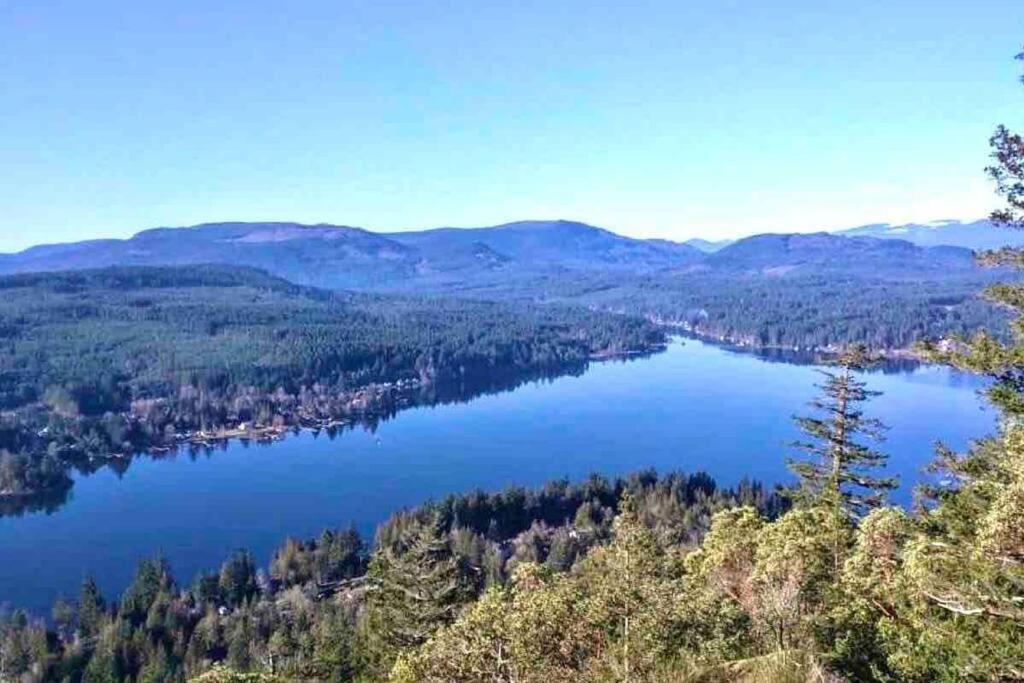Raincoast Retreat At Shawnigan Lake! Ngoại thất bức ảnh